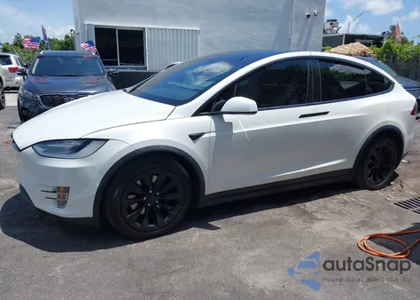 2017 Tesla Model X 100D/75D/90D from USA, damaged, VIN 5YJXCBE25HF078198